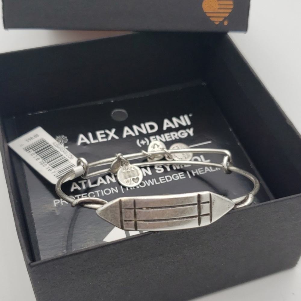 NWT Alex and Ani Atlantean Symbol RS